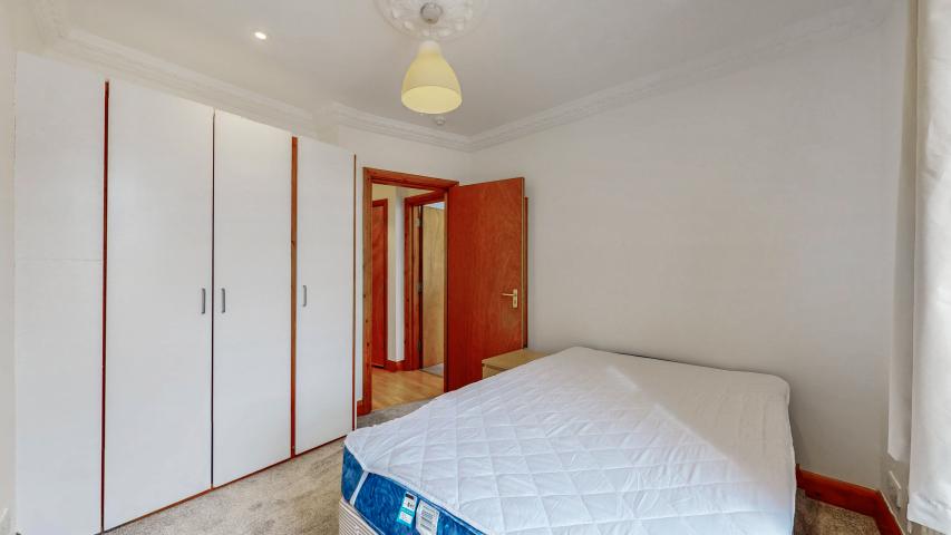 			2 Bedroom, 1 bath, 1 reception Flat			 Burnley Road, DOLLIS HILL